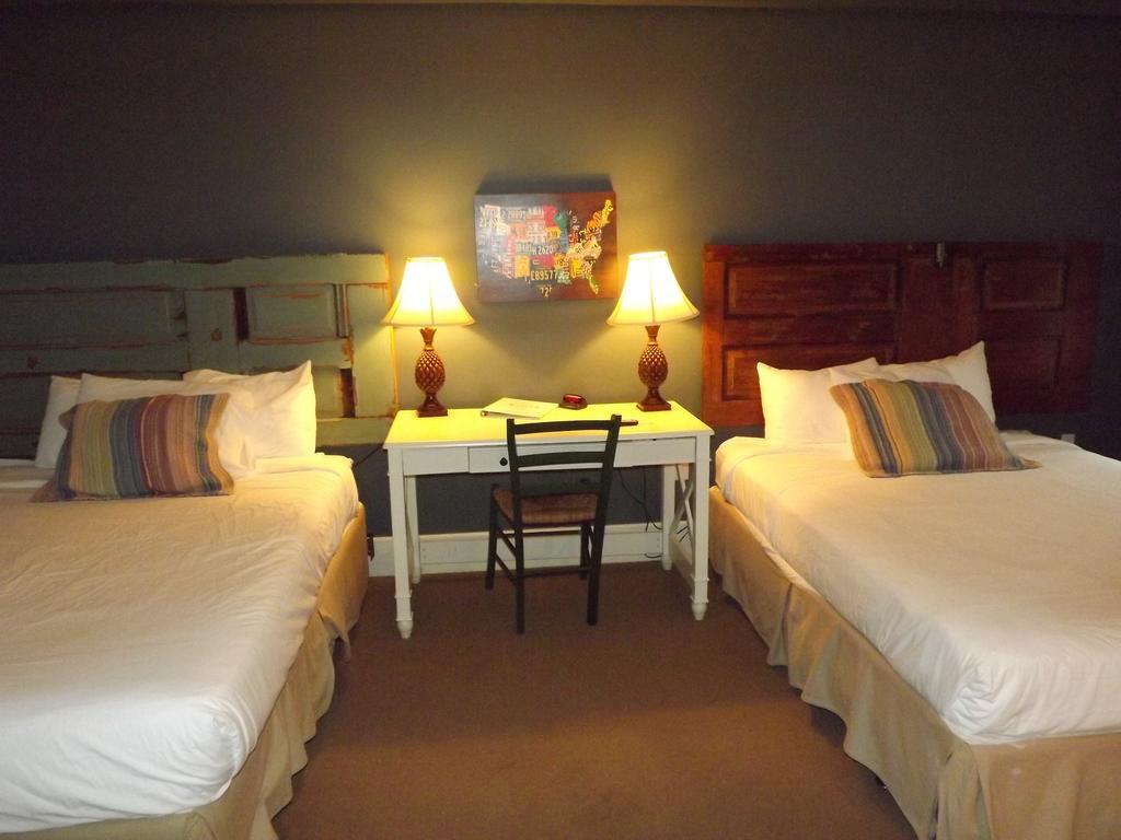 William Watson Hotel (Adults Only) Pittsfield Exteriör bild